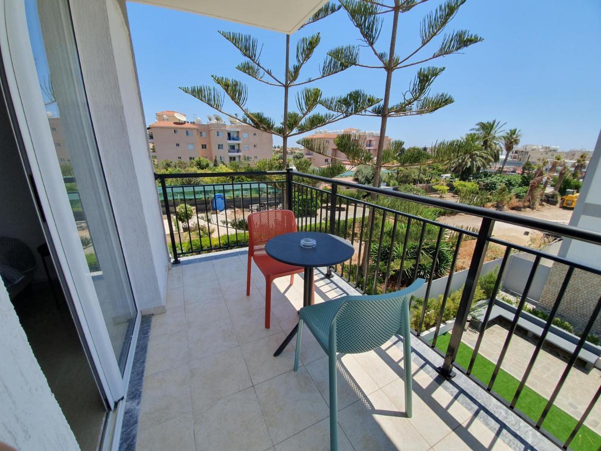 情人节公寓 Paphos 外观 照片