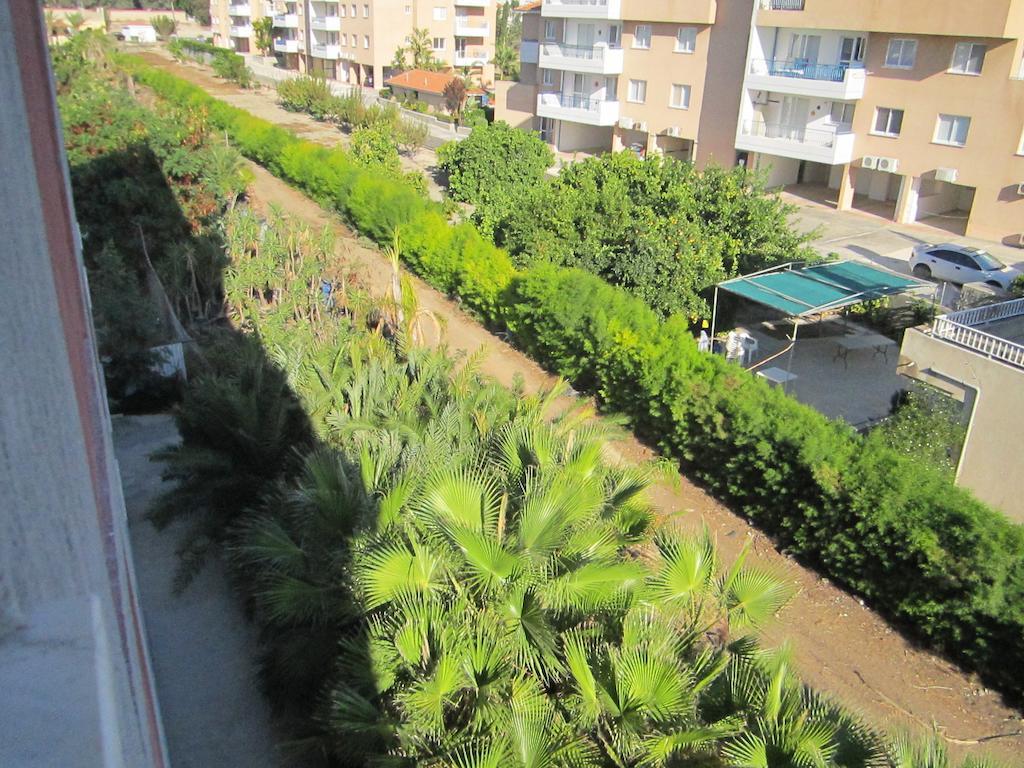 情人节公寓 Paphos 外观 照片
