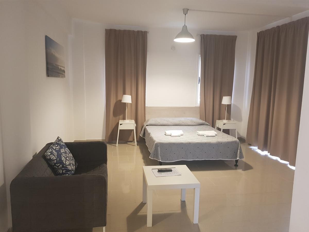 情人节公寓 Paphos 外观 照片