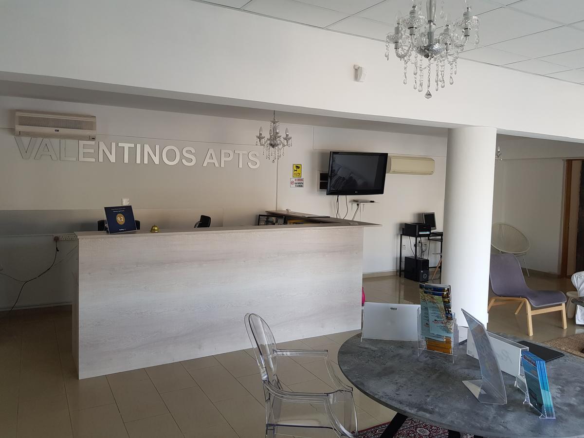 情人节公寓 Paphos 外观 照片