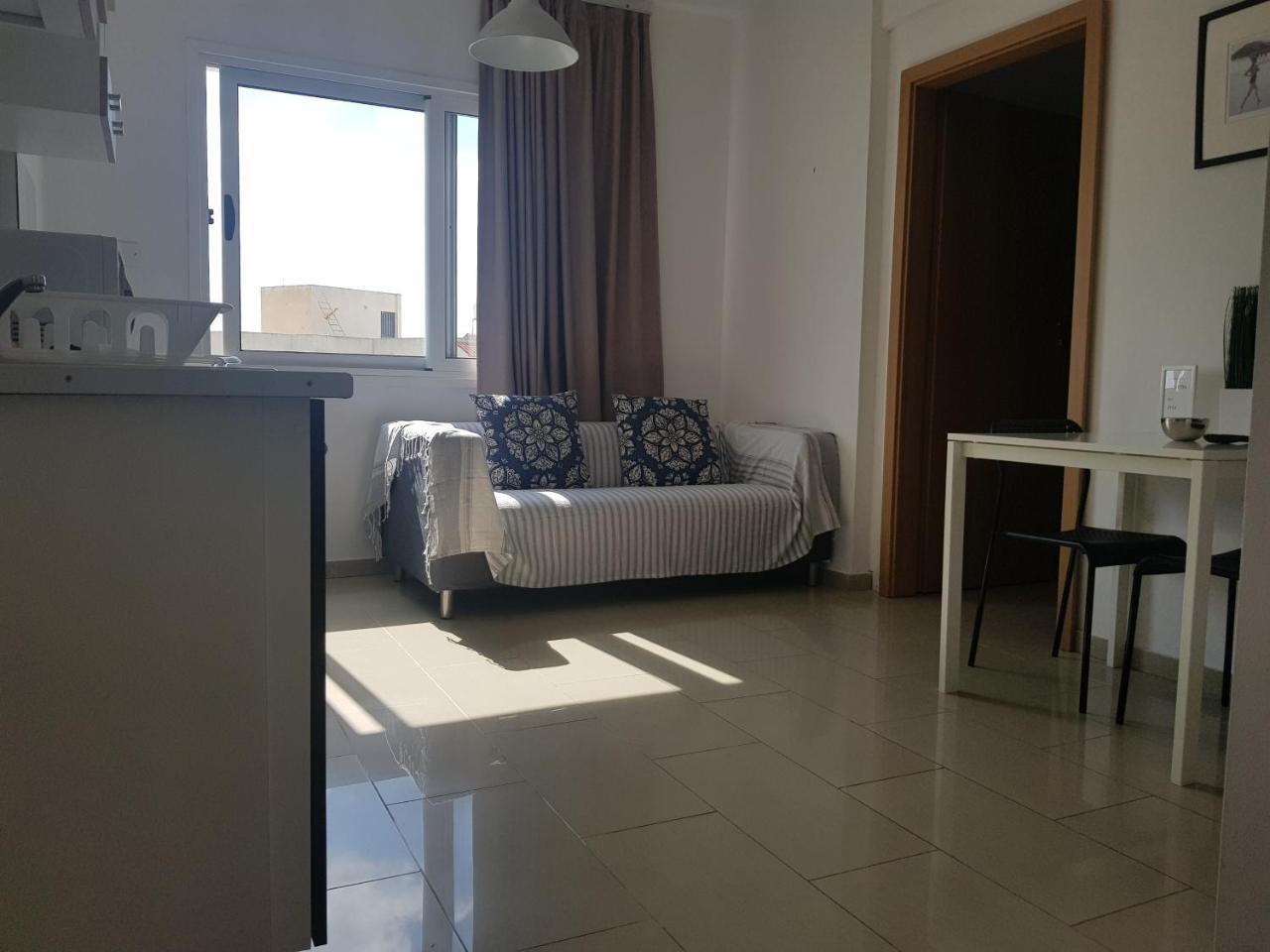 情人节公寓 Paphos 外观 照片