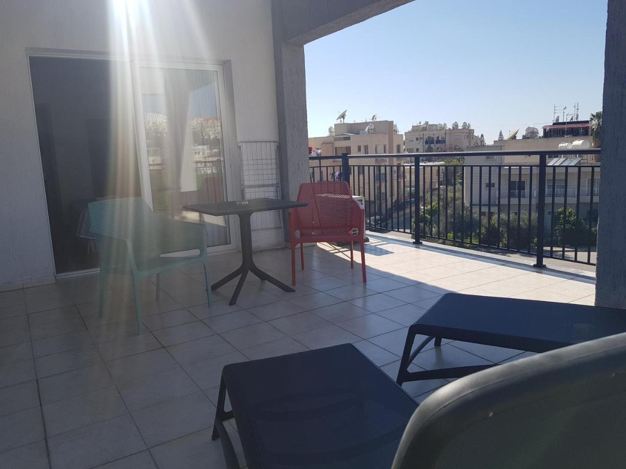 情人节公寓 Paphos 外观 照片